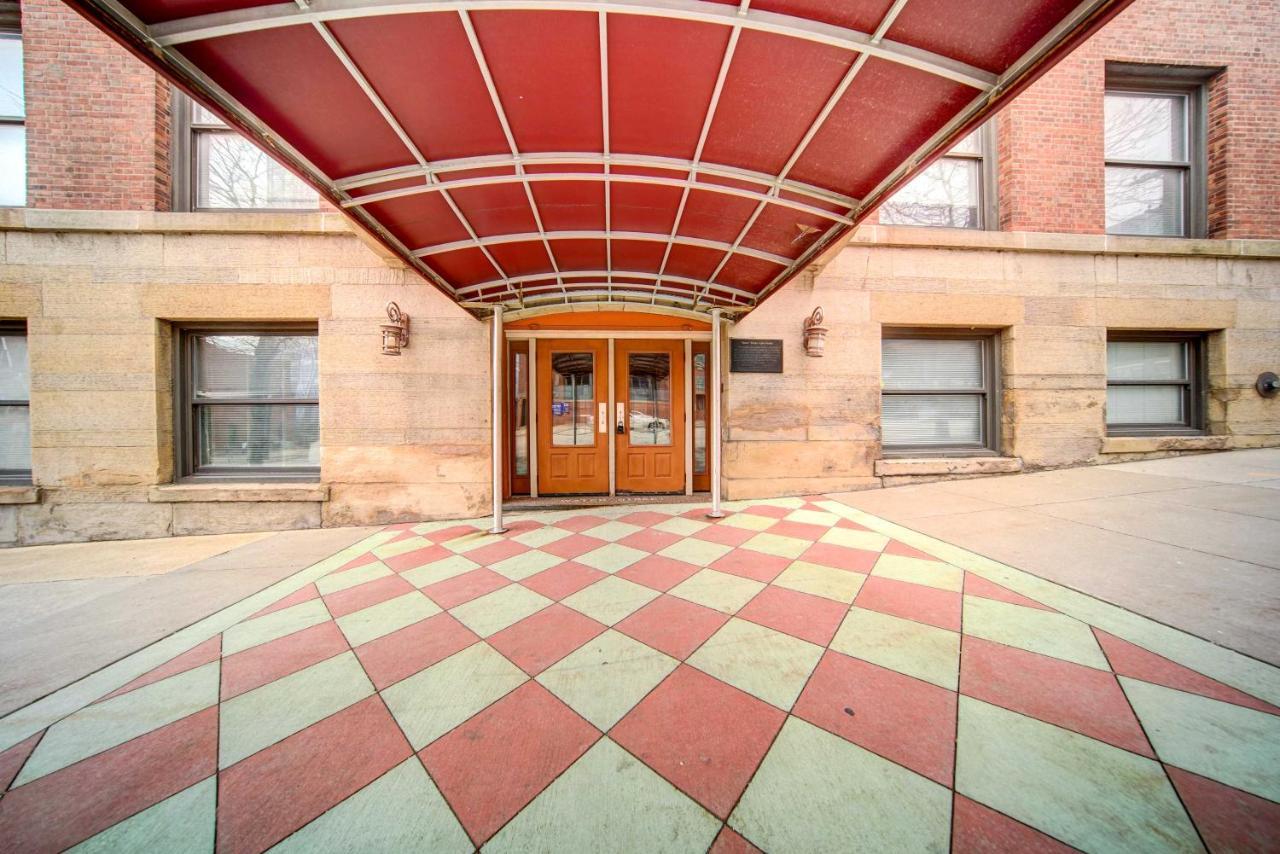 Waterfront Cleveland Apt About 1 Mi To Downtown Luaran gambar